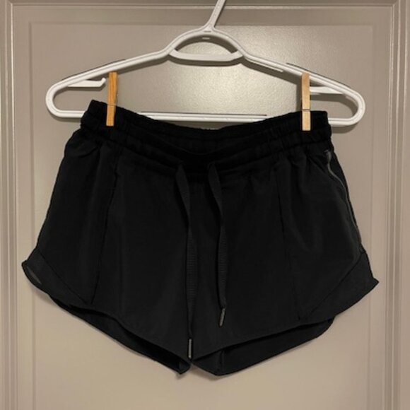 Lululemon Hotty Hot Short *Long - Picture 1 of 4